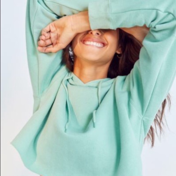 UO Out From Under Crop Hoodie Sweatshirt Mint - Picture 2 of 10